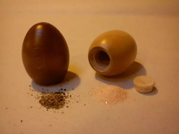 2. Снимка на Дървени яйца