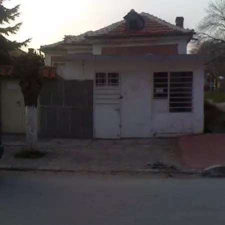 1. Снимка на Продавам къща - Пазарджик