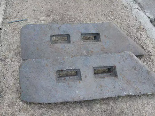 Лопатки чугунени за бетонов възел