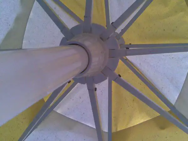 4. Снимка на Ремонт на алуминйеви чадъри