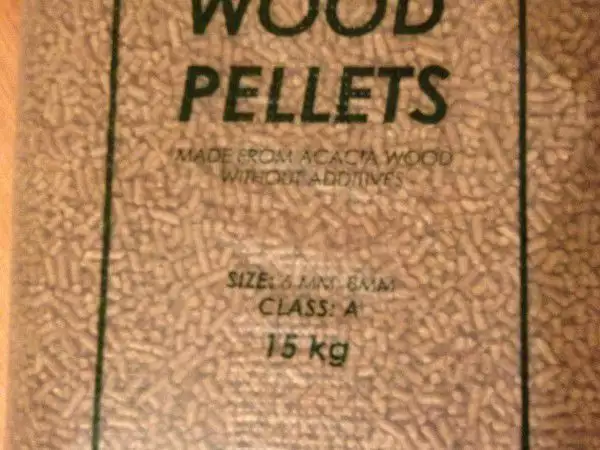 Пелети а клас 100 широколистна дървесина