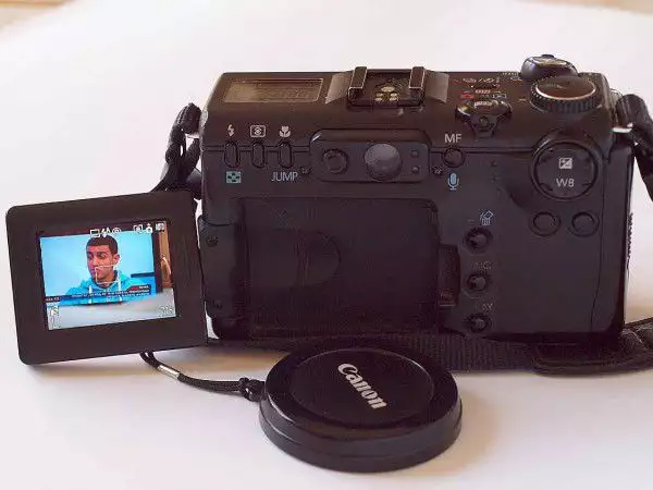 8. Снимка на Продавам цифров фотоапарат CANON G - 5 made in Japan