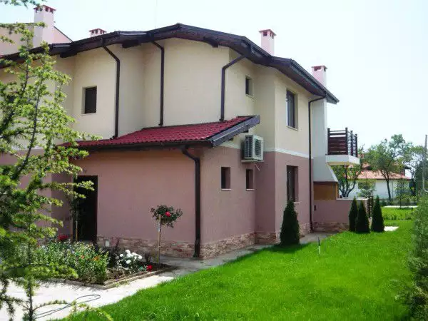 1. Снимка на Продавам нова луксозна къща - Варна