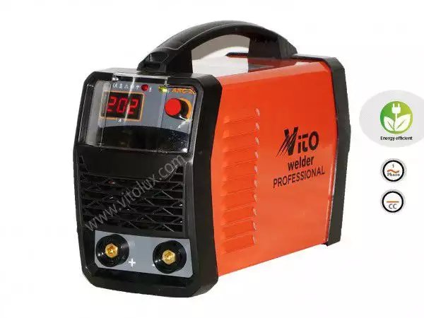 1. Снимка на Професионални Инверторни Електрожени VITO - ARC 200 с дисплей