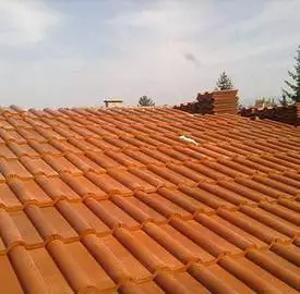 3. Снимка на Покривът си остава най - сигурната защита за всяка сграда