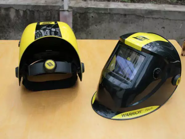 3. Снимка на Фотосоларна маска, шлем за заваряване - Esab Warrior Tech