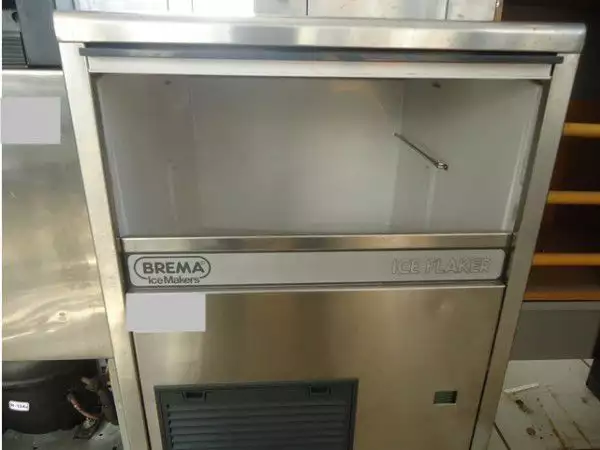 3. Снимка на Втора употреба ледо генератор внос от Италия марка BREMA 40