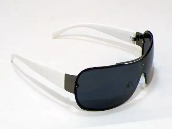 3. Снимка на Промоция на мъжки слънчеви очила с UV защита и поляризация