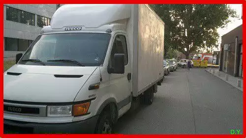 Преместване товарни транспортни услуги с камион и бус