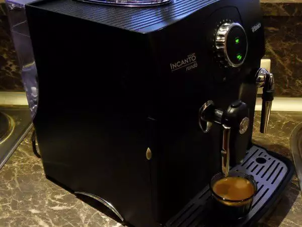 9. Снимка на SAECO INCANTO Rondo S - class - кафемашина робот