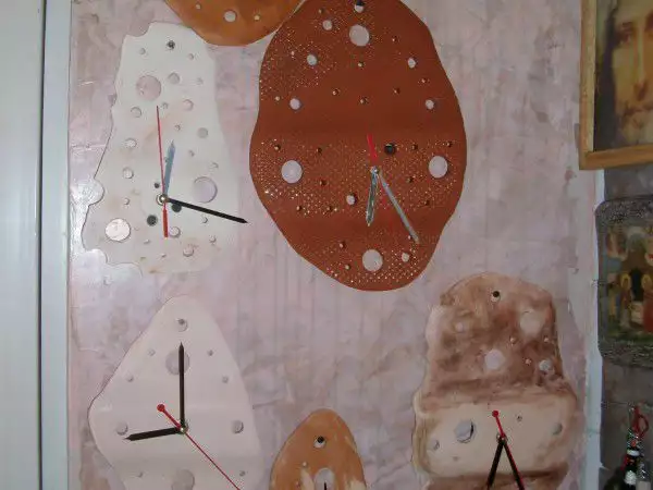 10. Снимка на керамични стенни часовници