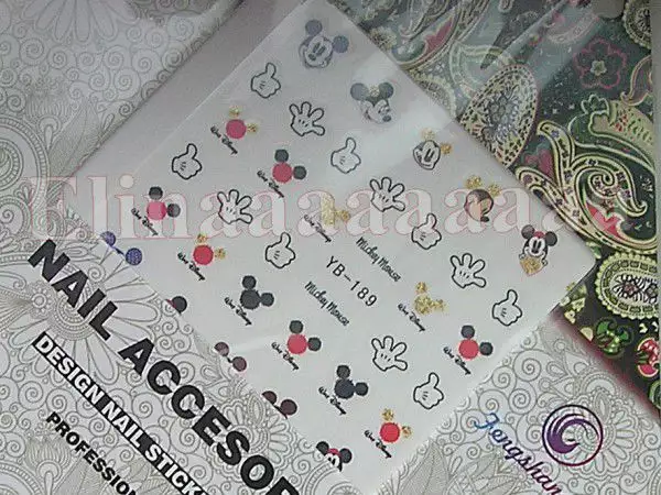 2. Снимка на Ваденки за нокти с Мини Маус и Мики Маус