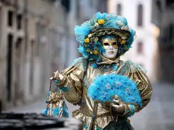 3. Снимка на С Партнер Травел на Карнавал във Венеция - Пловдив