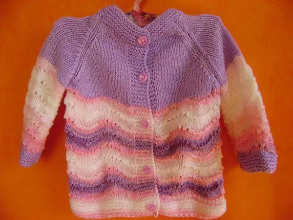 4. Снимка на Шарена плетена жилетка