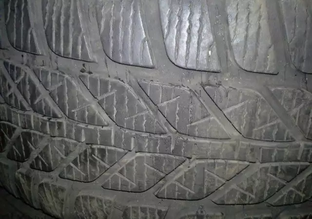 гуми зимни - супер състояние