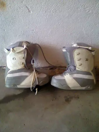 1. Снимка на Сноуборд обувка