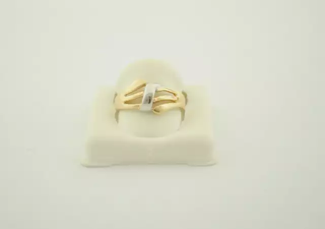 Нов златен пръстен 30726 - 4