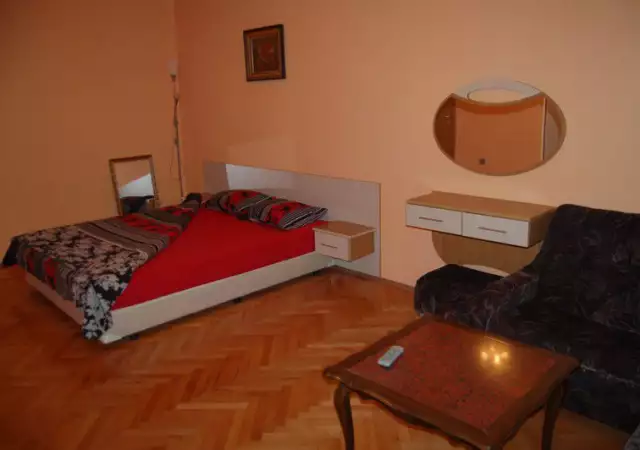 4. Снимка на Самостоятелен апартамент за задочници в Свищов
