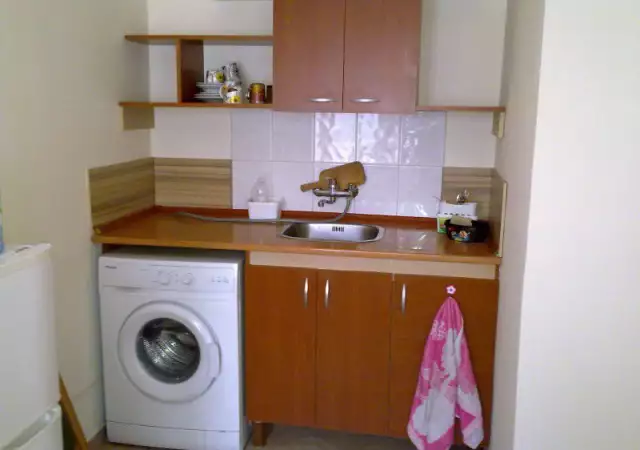 2. Снимка на Самостоятелни апартаменти с ново обзавеждане център Варна