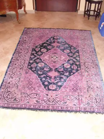 5. Снимка на антични копринени килими