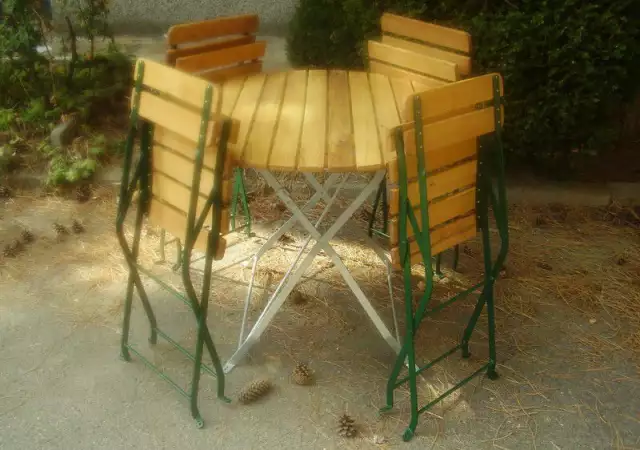 Сгъваем градински стол метал и акация, облегалка с 2 летви