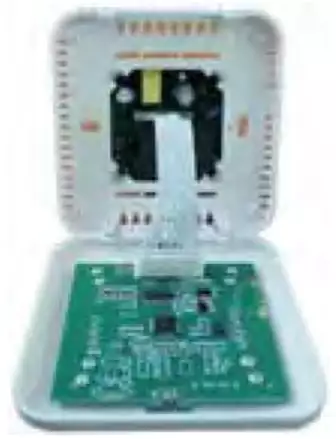 9. Снимка на UN - 01 PRG термостат за управление на вентилаторни конвектори