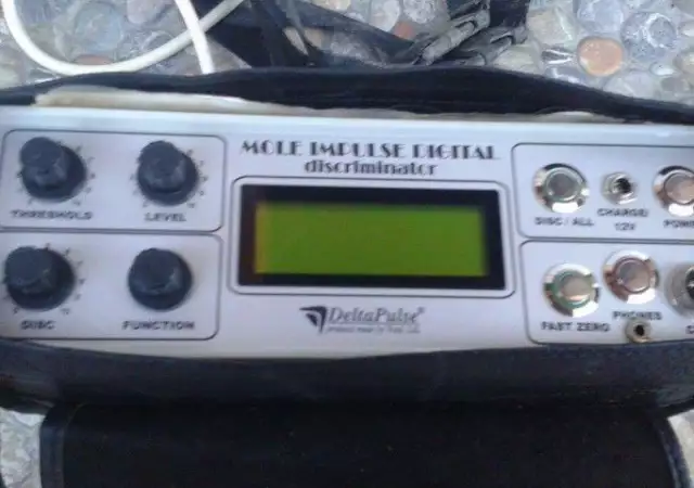 Mole Impulse Digital - дълбочинен, импулсен металотърсач