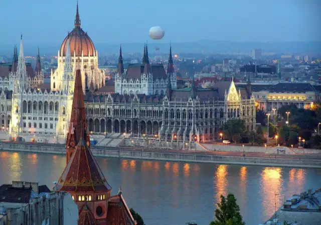 8. Снимка на Будапеща - дунавската перла