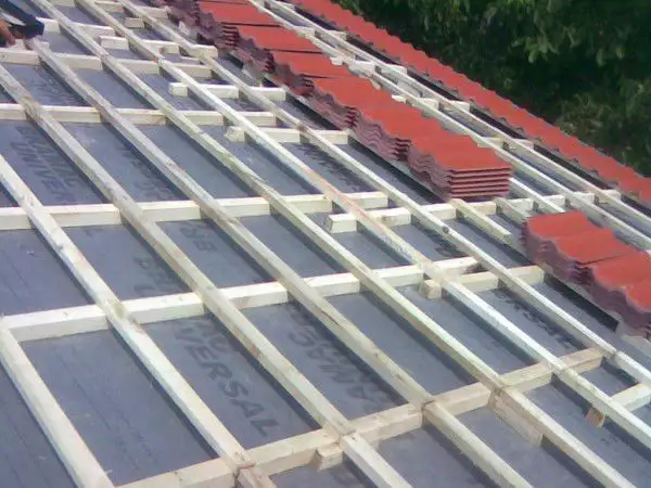 1. Снимка на ремонт на покриви - По договаряне