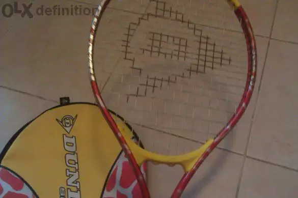 1. Снимка на Тенис ракета Dunlop