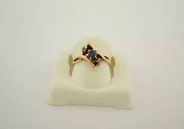 1. Снимка на дамски златен пръстен Д 30829 - 1