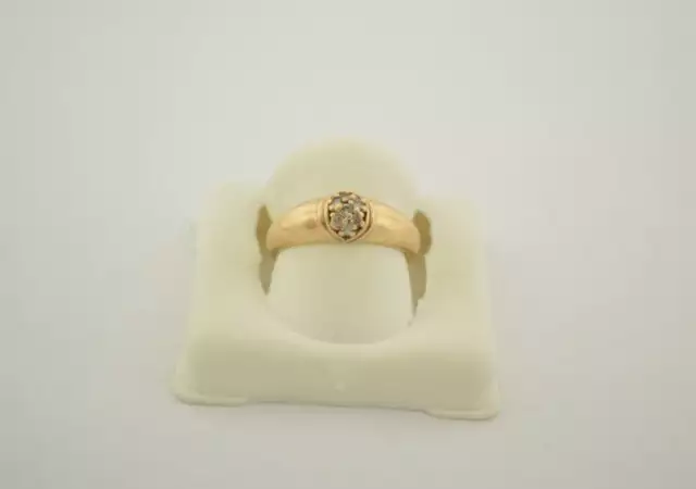 1. Снимка на дамски златен пръстен Д 32090 - 2