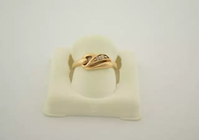1. Снимка на дамски златен пръстен Д 30829 - 2