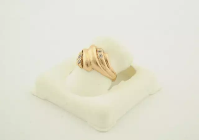 1. Снимка на дамски златен пръстен - 3, 87гр