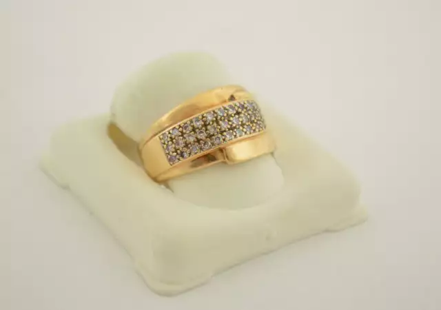 3. Снимка на златен пръстен 18 карата 33483 - 1
