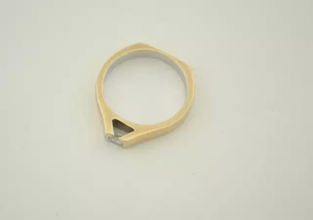 Дамски златен пръстен 27531 - 1