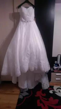 10. Снимка на Нова булченска рокля