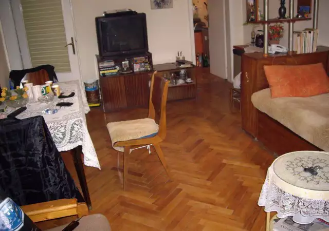 4. Снимка на 3 - стаен уютен обзаведен апартамент под наем - кв.Централен