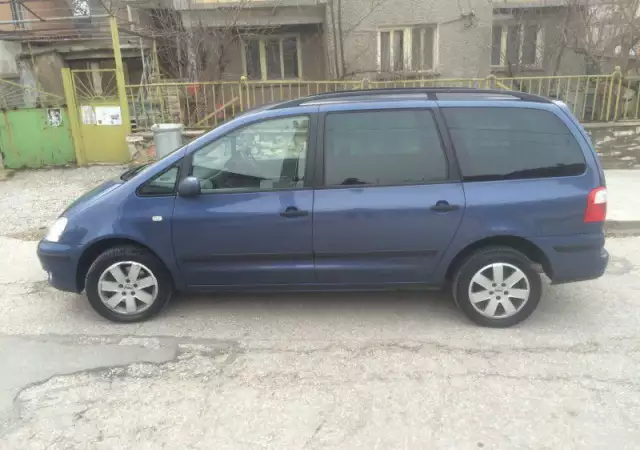 11. Снимка на FORD GALAXY 2005.Нов внос Анлия.