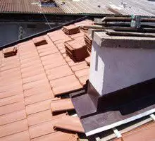 1. Снимка на ремонт на покриви от