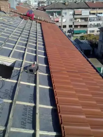 3. Снимка на ремонт на покриви Бургас