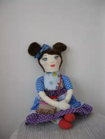 3. Снимка на ръчно изработени кукли
