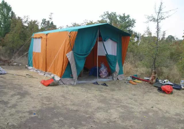 4. Снимка на продавам руска палатка