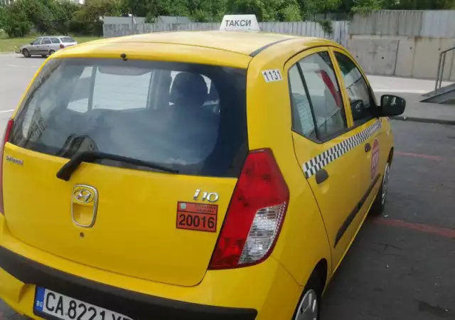 4. Снимка на такси такси