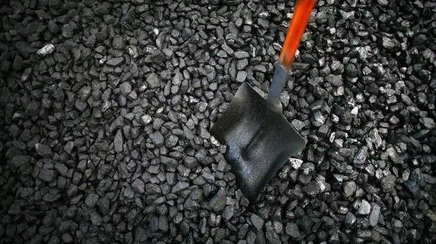 1. Снимка на доставка на висококалорични въглища