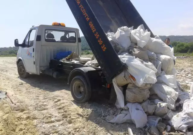 6. Снимка на Изхвърляне извозване на отпадъци - транспортни хамалски услуги