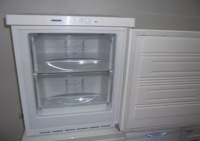 Продавам хладилници, фризери внос от Германия