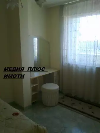 2. Снимка на двустаен обзаведен апартамент в Квартал Христо Смирненски