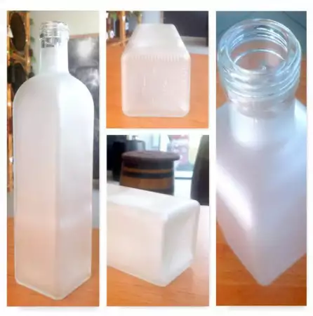 1. Снимка на Стъклени бутилки с тапи 0, 7 л.
