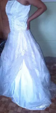 булчененска рокля